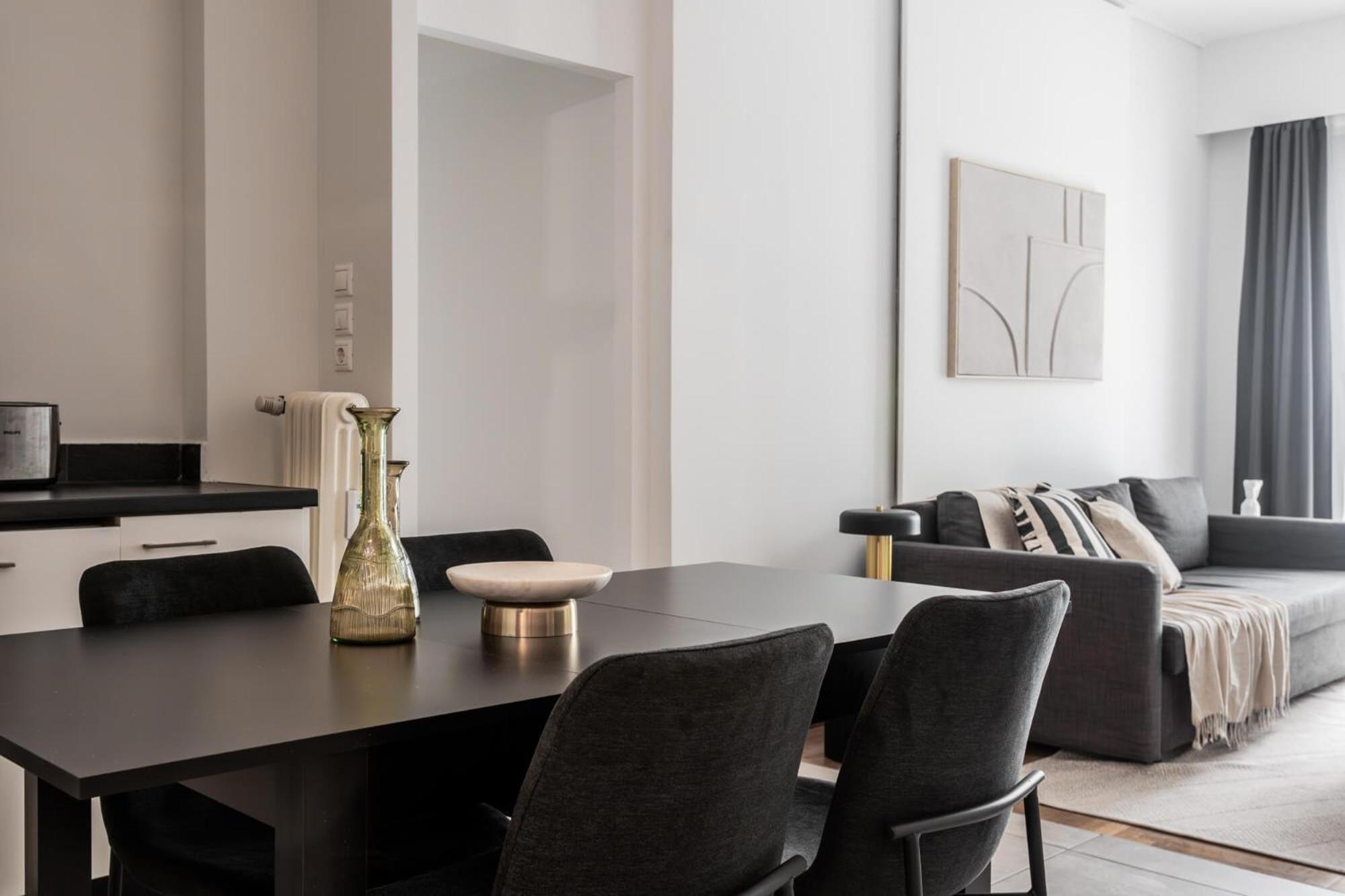 Charming & Comfy 2Bd Apartment In Acropolis Area By Upstreet Афины Экстерьер фото
